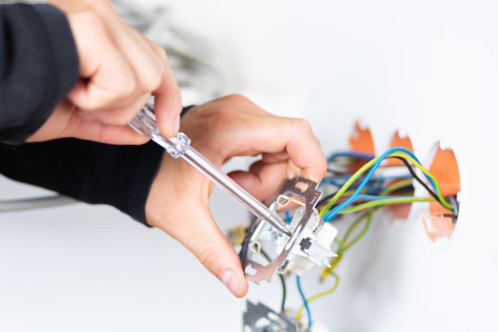 Mise aux normes électriques à Arès